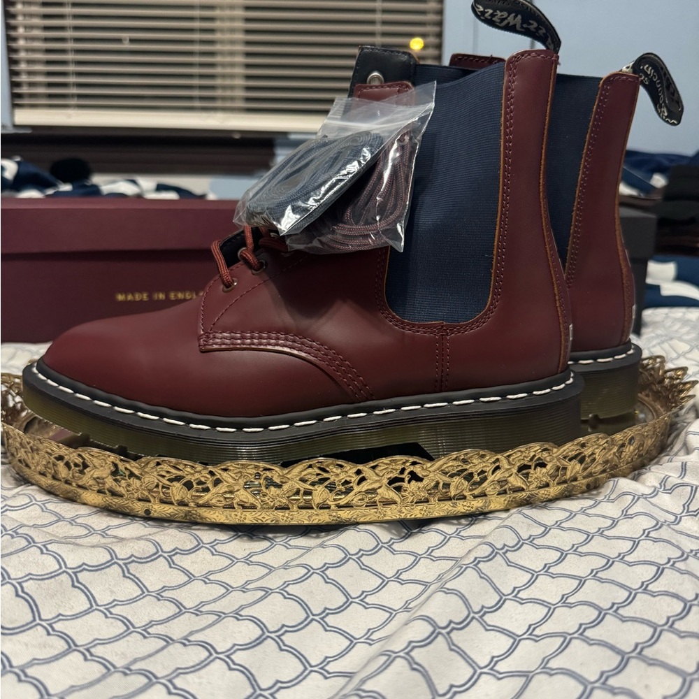 Dr. Martens MIE 1460 NBHD OXBLOOD VINTAGE SMOOTH LEATHER 9M/10W MADE IN ENGLAND - Picture 2 of 12